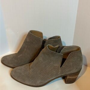 Lucky Brand Taupe Ankle Boots
